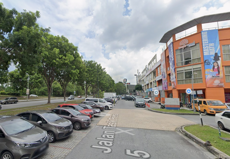 Prima Biz Hub, Taman Tasik Prima