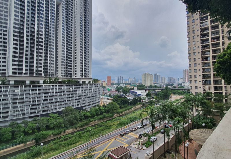 Royal Domain Sri Putramas II