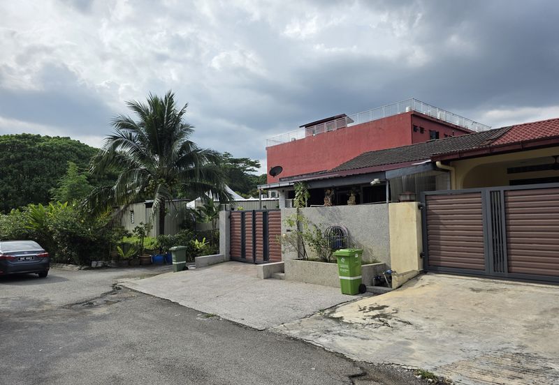 Taman Taynton (Taynton View)