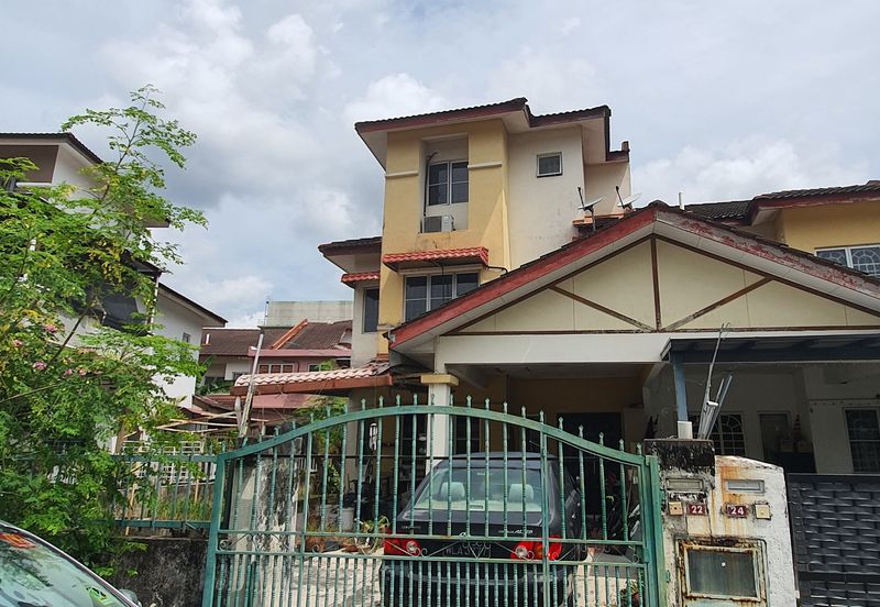 Jalan Aman Putra 2/2