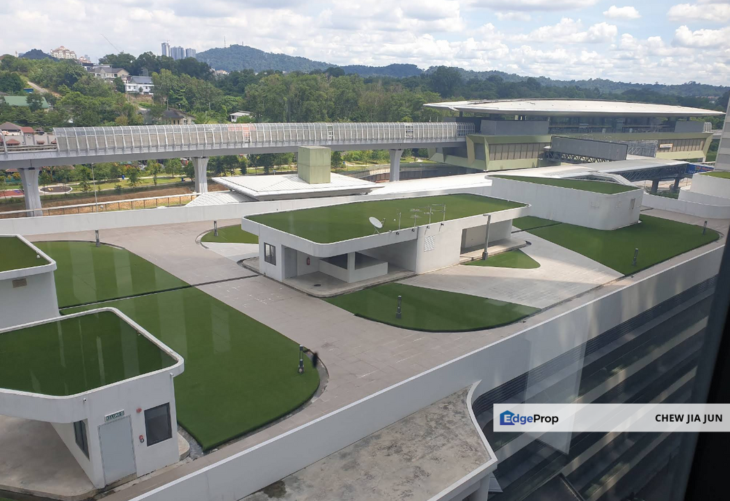 Link Bridge to MRT Station D'Sara Sentral @ Sungai Buloh Sentral Shah Alam Selangor, Selangor, Sungai Buloh