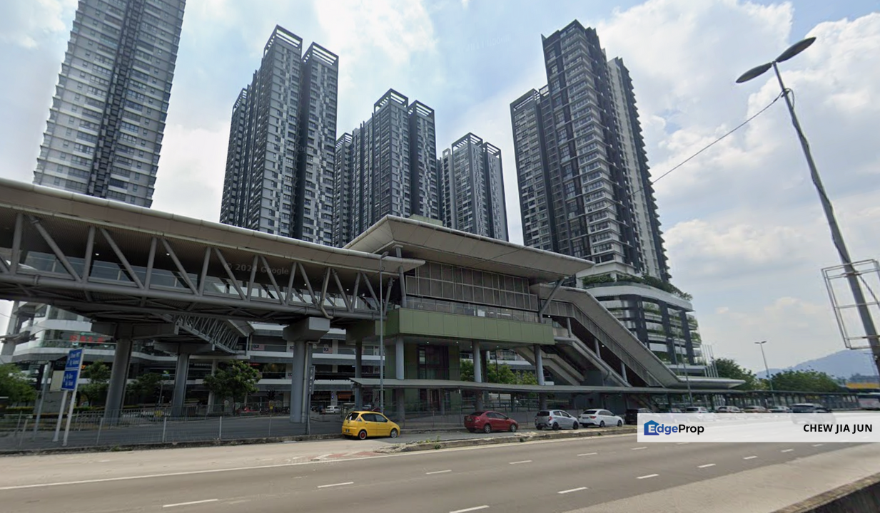 Link Bridge to MRT Station D'Sara Sentral @ Sungai Buloh Sentral Shah Alam Selangor, Selangor, Sungai Buloh