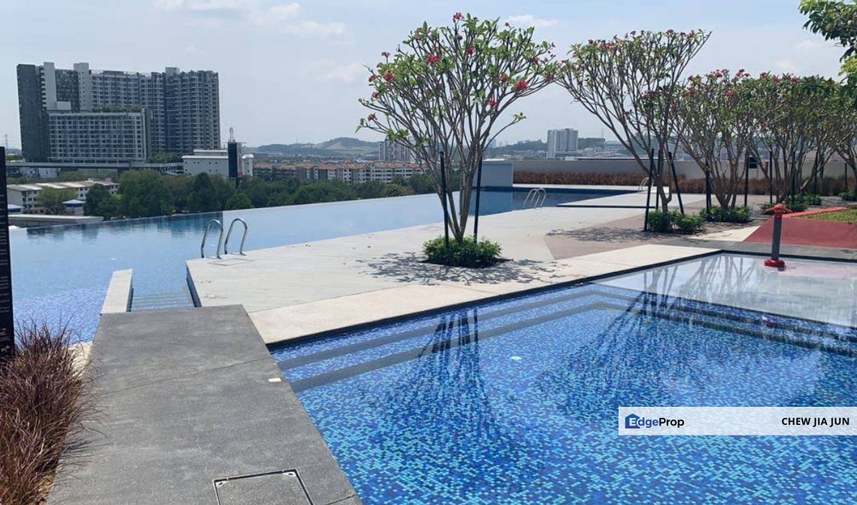 Rental up to Rm2700 Astetica Residences The Mines Resort City Seri Kembangan, Selangor, Seri Kembangan