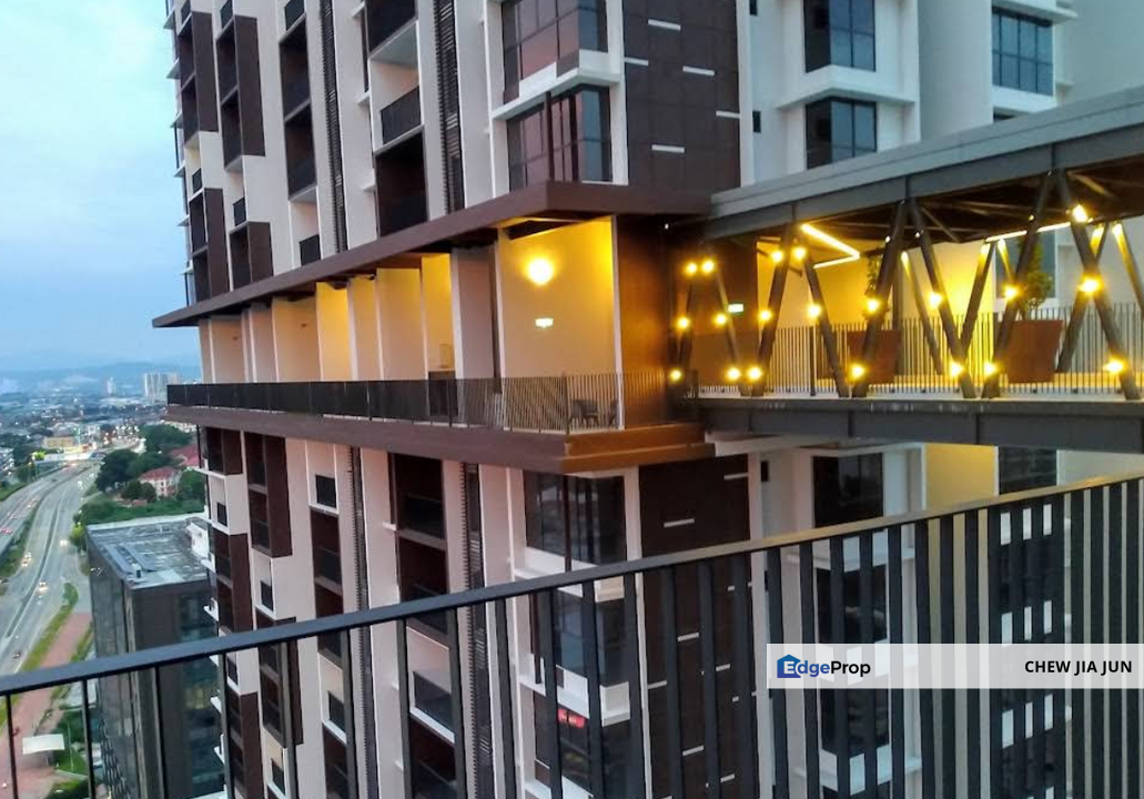 Rental up to Rm2700 Astetica Residences The Mines Resort City Seri Kembangan, Selangor, Seri Kembangan