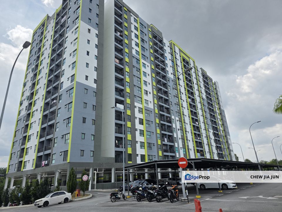 3 Room 2 Bath @ Residensi Aman, Bandar Teknologi Kajang, Semenyih, Selangor, Kajang