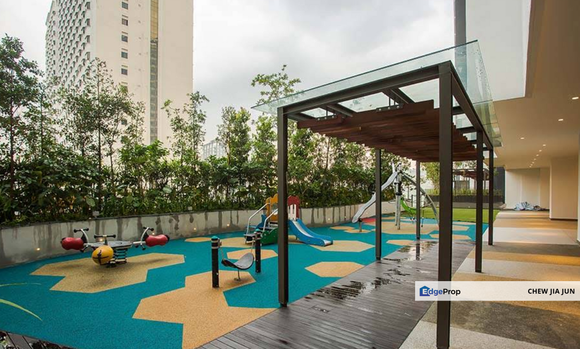 Pearl Suria @ Menara Pearl Point 2, Off Jalan Klang Lama, Kuala Lumpur, Kuala Lumpur, Jalan Klang Lama (Old Klang Road)