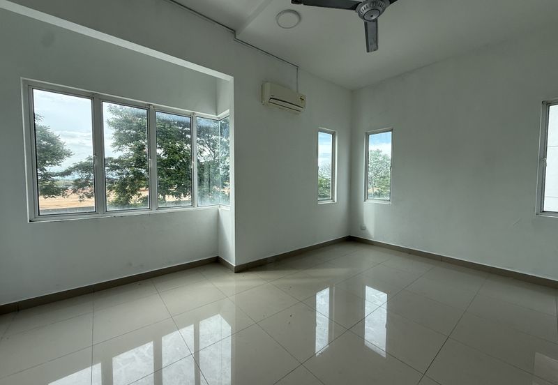 Taman Sunway Wellesley | Semi-D | Bukit Mertajam | Original Unit | 5 Bedrooms | Non Flooded Area