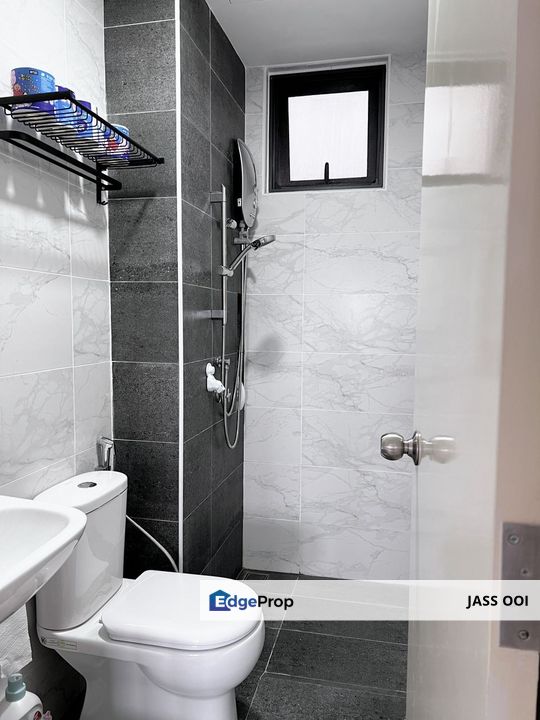 Eco Bloom Well Renovated & Furnished, Facing Swimming Pool , Penang, Simpang Ampat