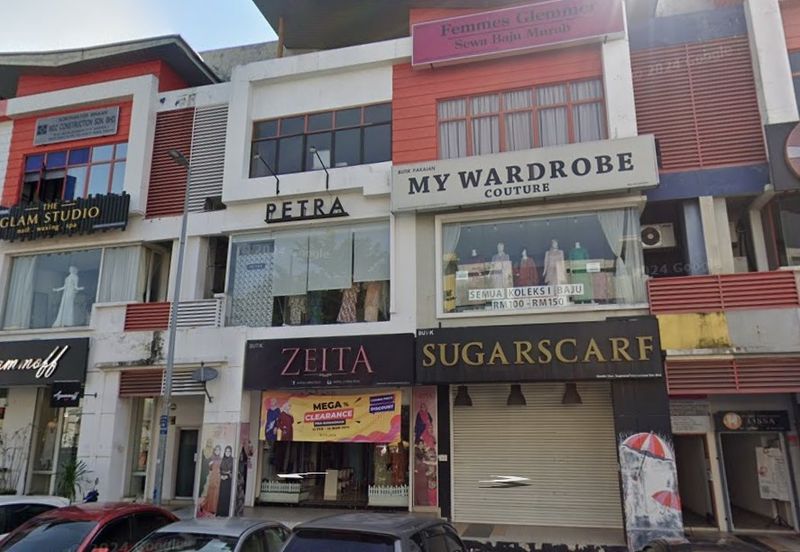 For Rent: 3-Storey Corner Shop @ Seksyen 7, Shah Alam