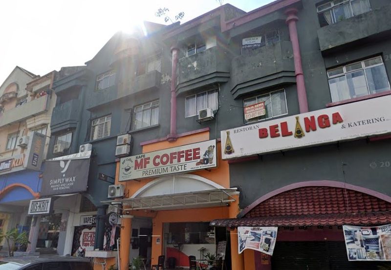 For Rent: 3-Storey Corner Shop @ Seksyen 7, Shah Alam