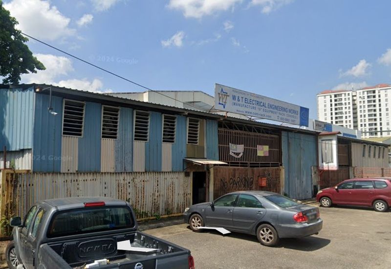 Extened Refurbished Semi-D Factory @ Layang-Layang, Jalan Serindit, Taman Mas Sepang, i32, Taman Industri Pusat Bandar Puchong, Meranti Jaya