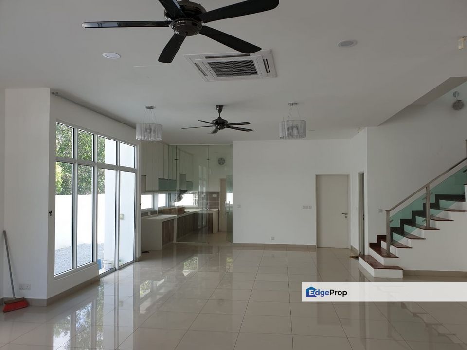 Clover Garden Residence cyberjaya Double Storey Semi-D House For Rent Bear Unit, Selangor, Cyberjaya