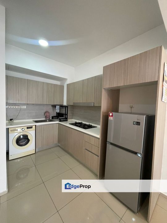 Gravit8 kota Bayuemas klang Serviced Apartment For Rent Fully Furnished, Selangor, Klang
