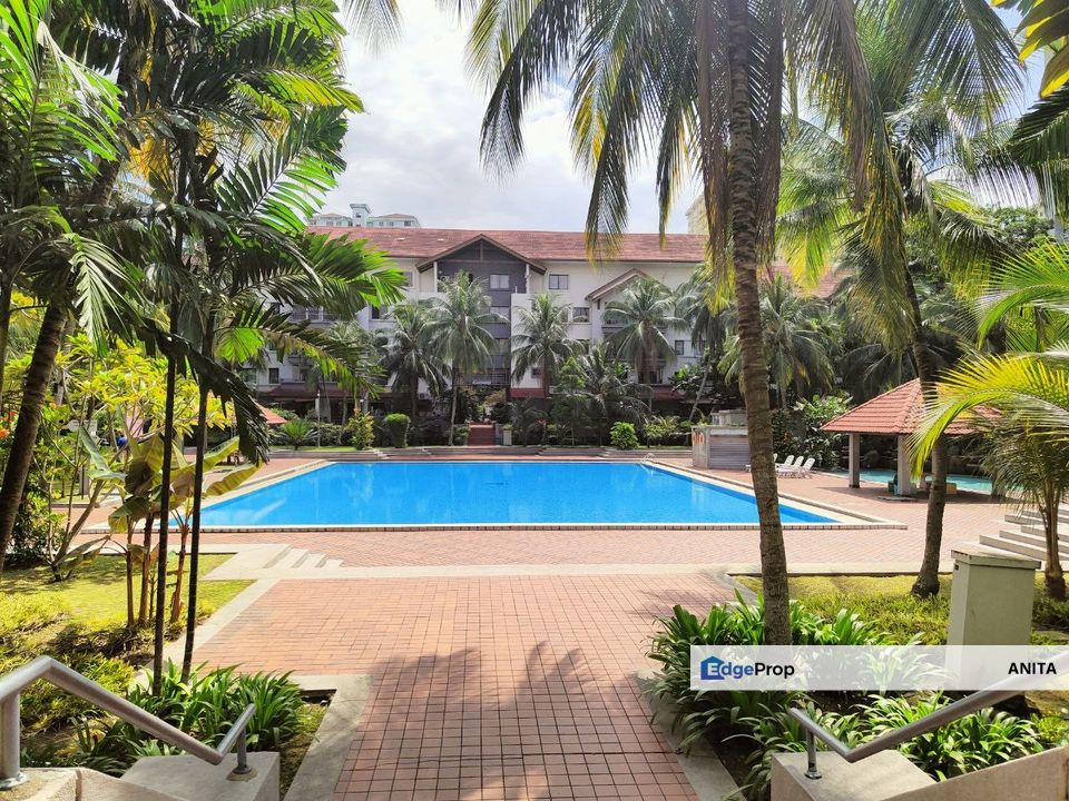 Tiara Ampang walking distance to LRT for sale, Selangor, Ampang