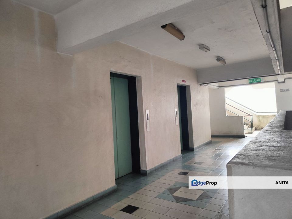 Tiara Ampang walking distance to LRT for sale, Selangor, Ampang