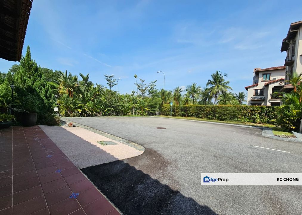 3-story bungalow in Diamond City for Sale, Selangor, Semenyih