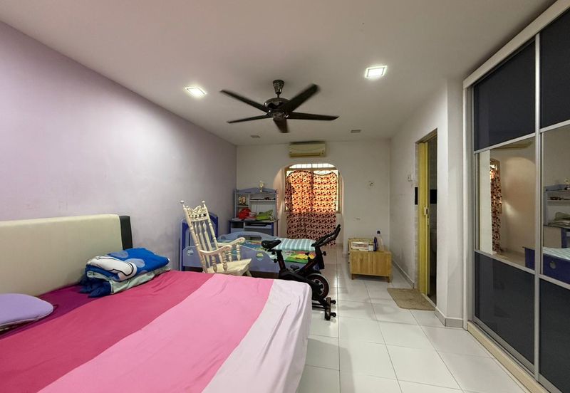 Bandar Country Homes