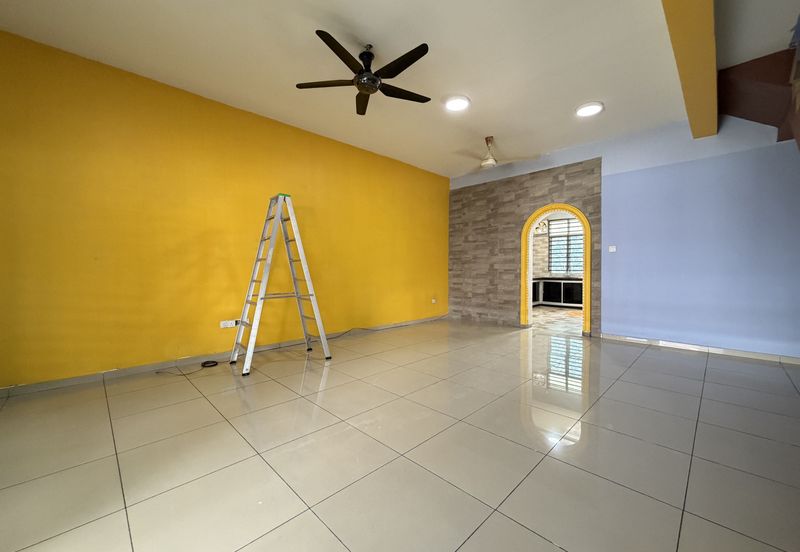 Jalan Adenium Bukit Beruntung Rawang 