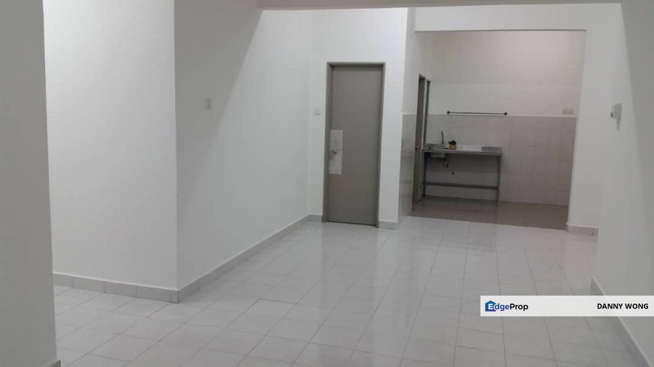 162 Residency Selayang, Selangor, Selayang