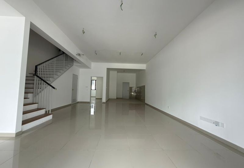 Valeria Garden Homes (Danau Flora)