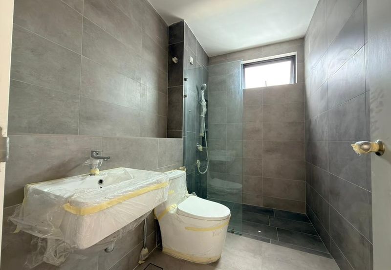 Valeria Garden Homes (Danau Flora)