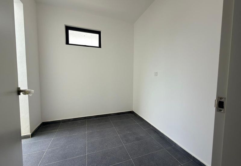 Valeria Garden Homes (Danau Flora)