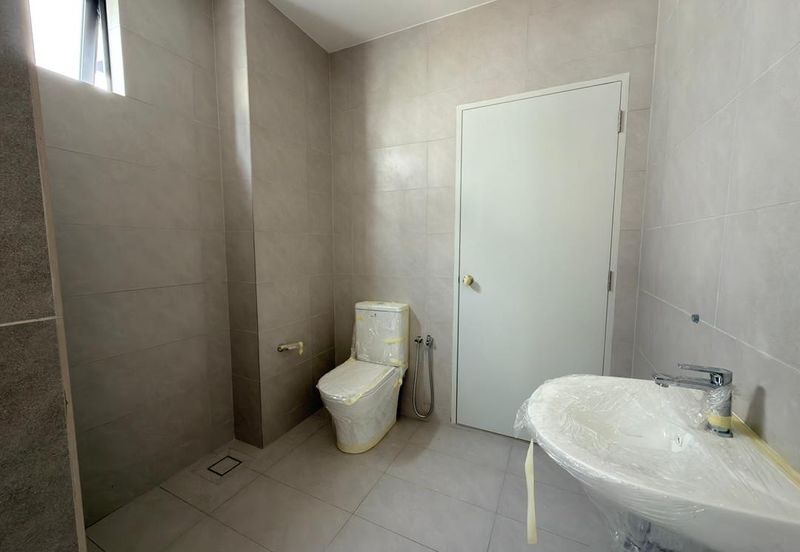 Valeria Garden Homes (Danau Flora)