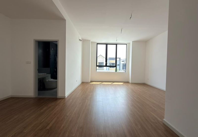 Valeria Garden Homes (Danau Flora)