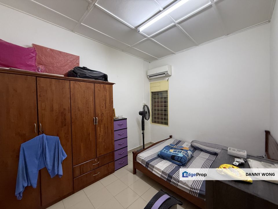 Taman Kancing Batu 16 Rawang , Selangor, Rawang