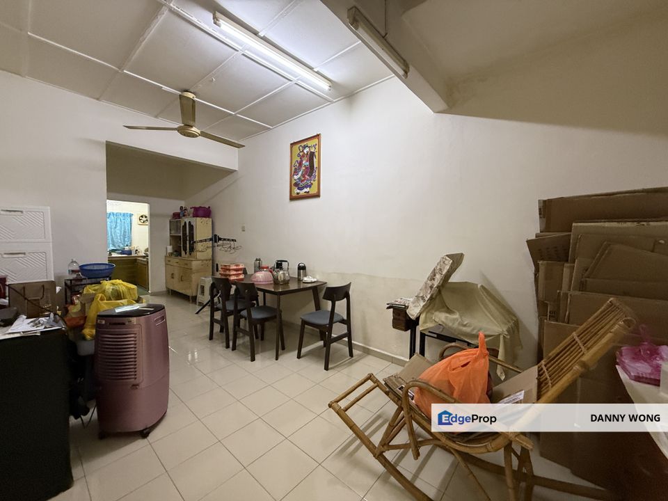 Taman Kancing Batu 16 Rawang , Selangor, Rawang