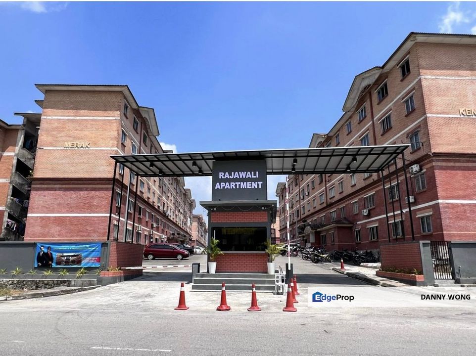 Rajawali Apatment , Selangor, Bandar Country Homes