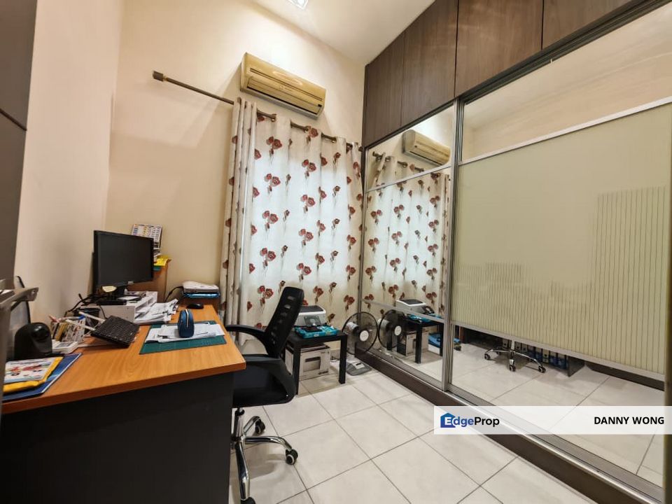 Single Storey Sari Alamanda Sungai Choh Rawang , Selangor, Rawang