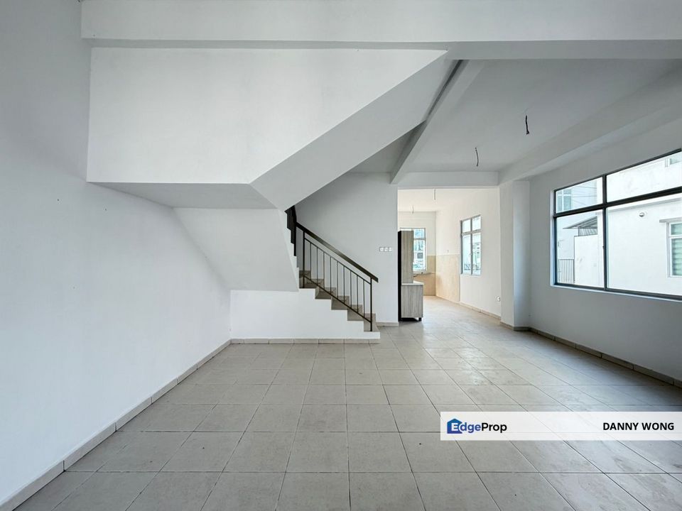 2.5 Storey End Lot  Scientex Kundang Jaya Rawang, Selangor, Petaling Jaya
