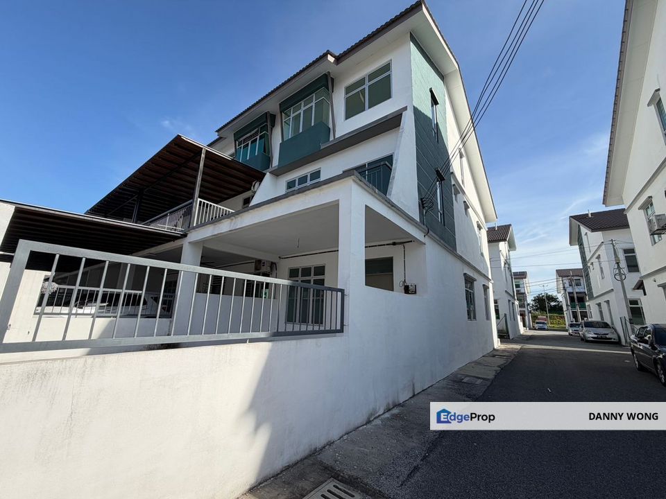 2.5 Storey End Lot  Scientex Kundang Jaya Rawang, Selangor, Petaling Jaya