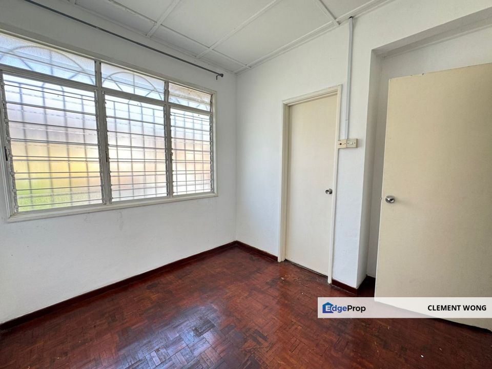 Double storey Bukit Sentosa BS3 jalan anggerik 4d Bukit Beruntung Rawang, Selangor, Rawang