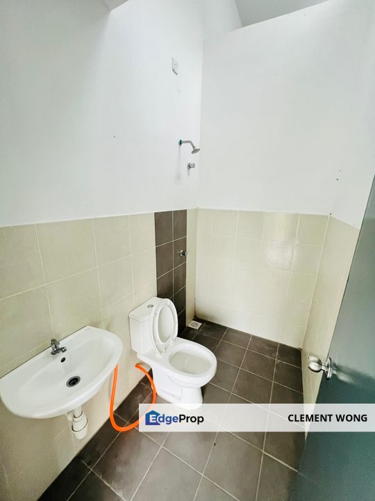 Taman Scientex Rawang 2 storey house , Selangor, Rawang