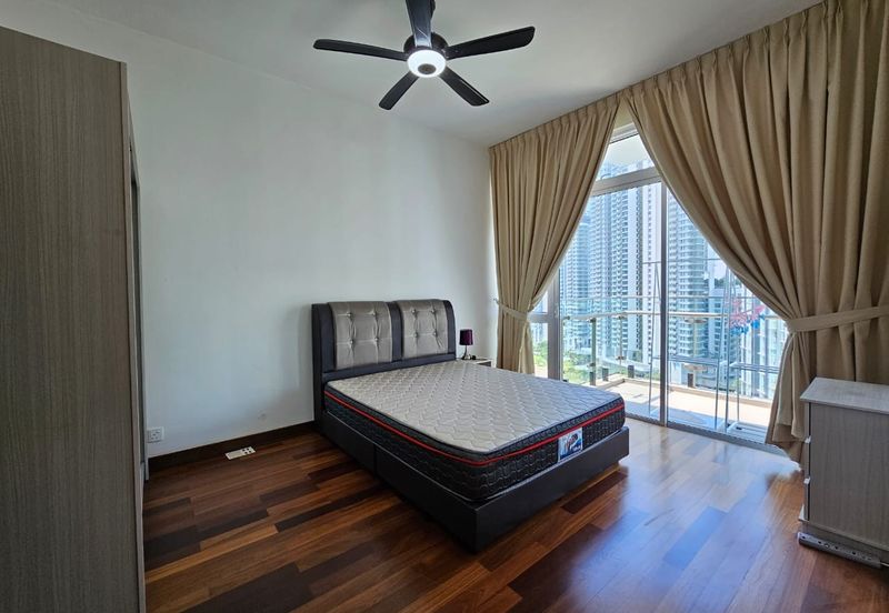 Paradiso Nuova Medini