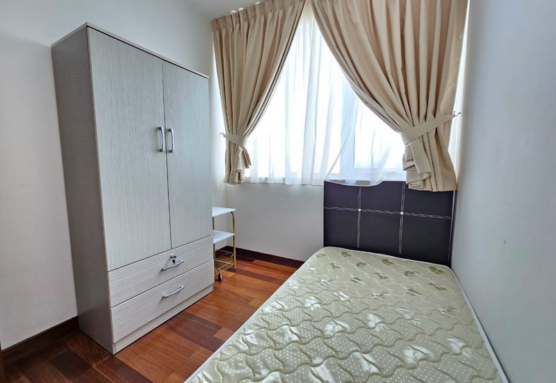 Paradiso Nuova Medini