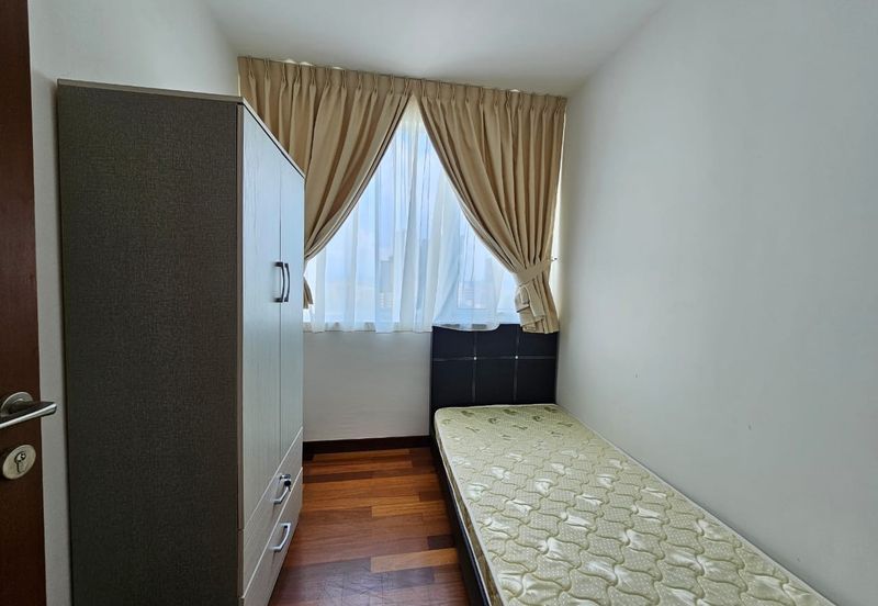 Paradiso Nuova Medini