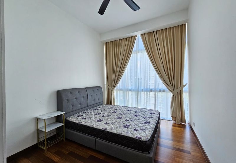 Paradiso Nuova Medini