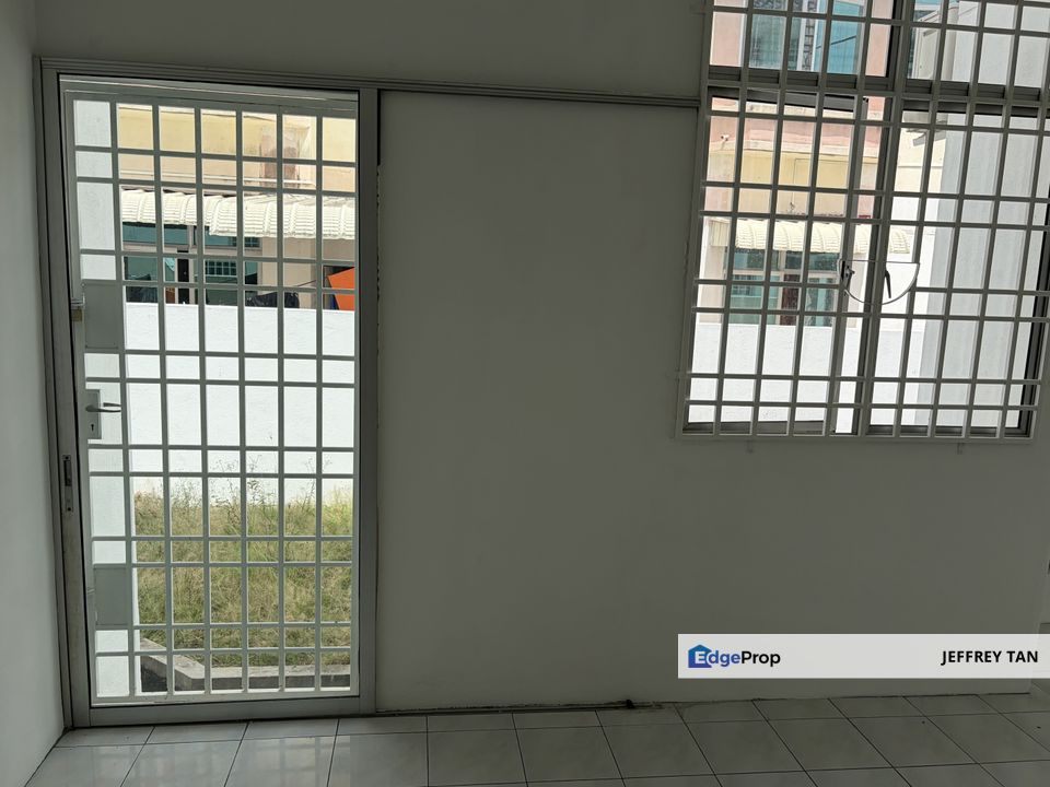 A Booming Penang Silicon Island ongoing Project nearby SEMI-Detached undervalued House for Sale, Penang, Batu Maung