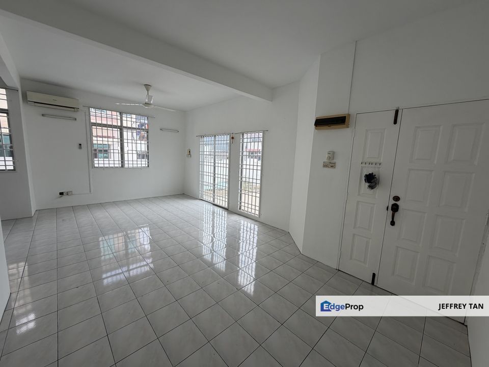 A Booming Penang Silicon Island ongoing Project nearby SEMI-Detached undervalued House for Sale, Penang, Batu Maung