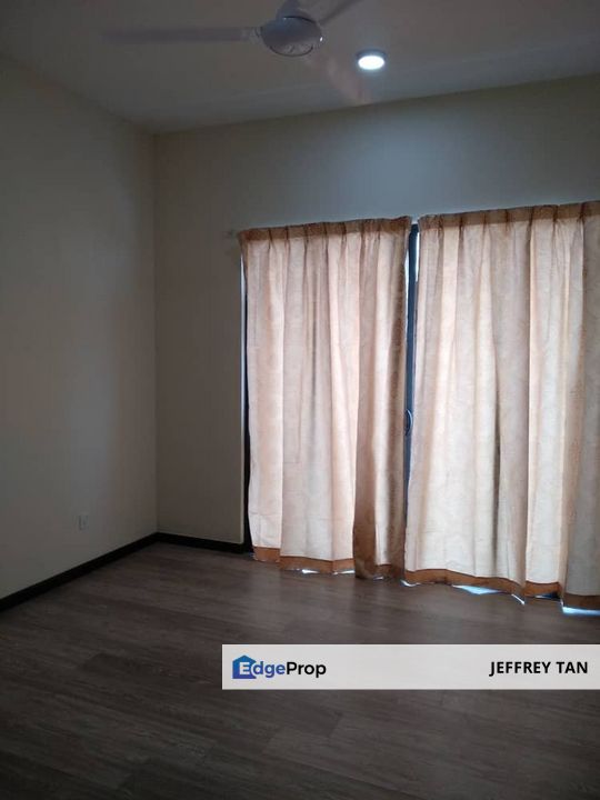 Iconic Skies - High Rise with 4 units/ floor , Penang, Relau