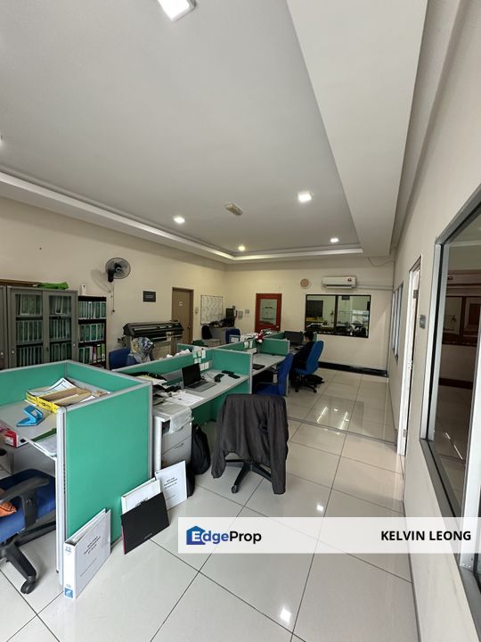 Hi Tech 6 Industrial Park, 1.5 storey Semi D for sale , Selangor, Semenyih