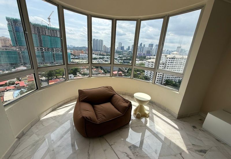 SRI INTAN 2, ID STYLISH HOME,FULLY FURNISHED, MOVE IN CONDITION