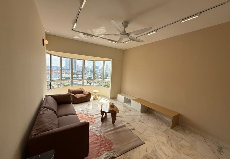 SRI INTAN 2, ID STYLISH HOME,FULLY FURNISHED, MOVE IN CONDITION