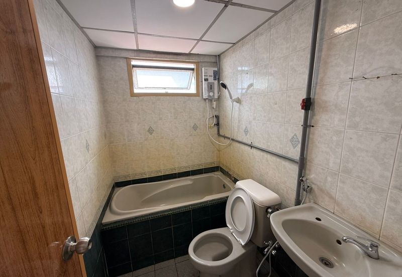 SRI INTAN 2, ID STYLISH HOME,FULLY FURNISHED, MOVE IN CONDITION