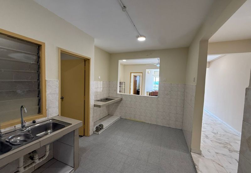 SRI INTAN 2, ID STYLISH HOME,FULLY FURNISHED, MOVE IN CONDITION