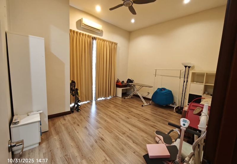 Cahaya SPK, Seksyen U9