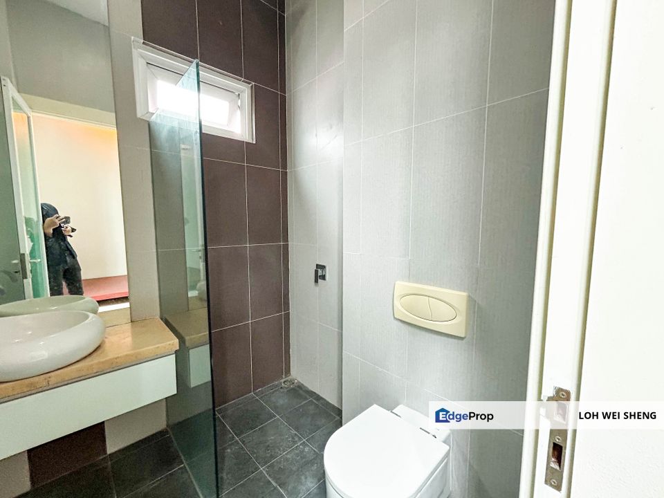 Gated & Guarded 3 Storey Semi-D for Sale at Laman Damaisari, near Mont Kiara, Kuala Lumpur, Segambut